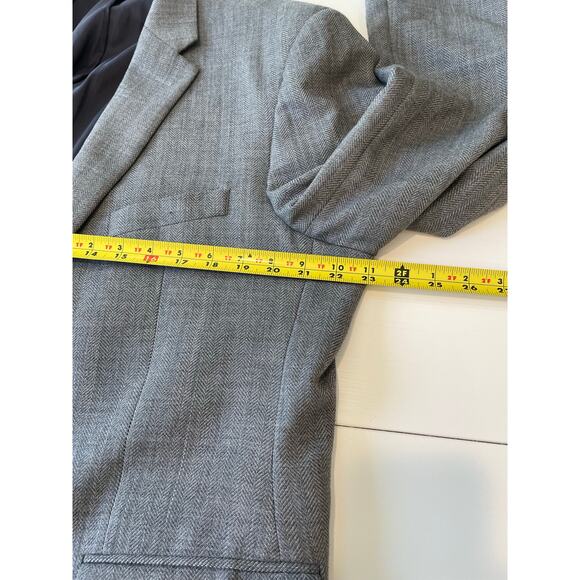 Jos. A. Bank 100% Wool Blazer Sport Coat Traveler Tailored Fit Gray Sz 46R - Picture 10 of 13